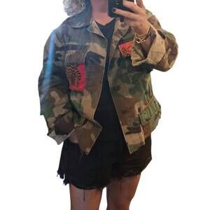NEW CAMEL THREADS women's tiger print jacket in camo